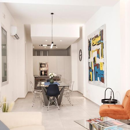 Pepoli Deluxe - Exclusive Apartment - Free Parking Trapani Eksteriør billede