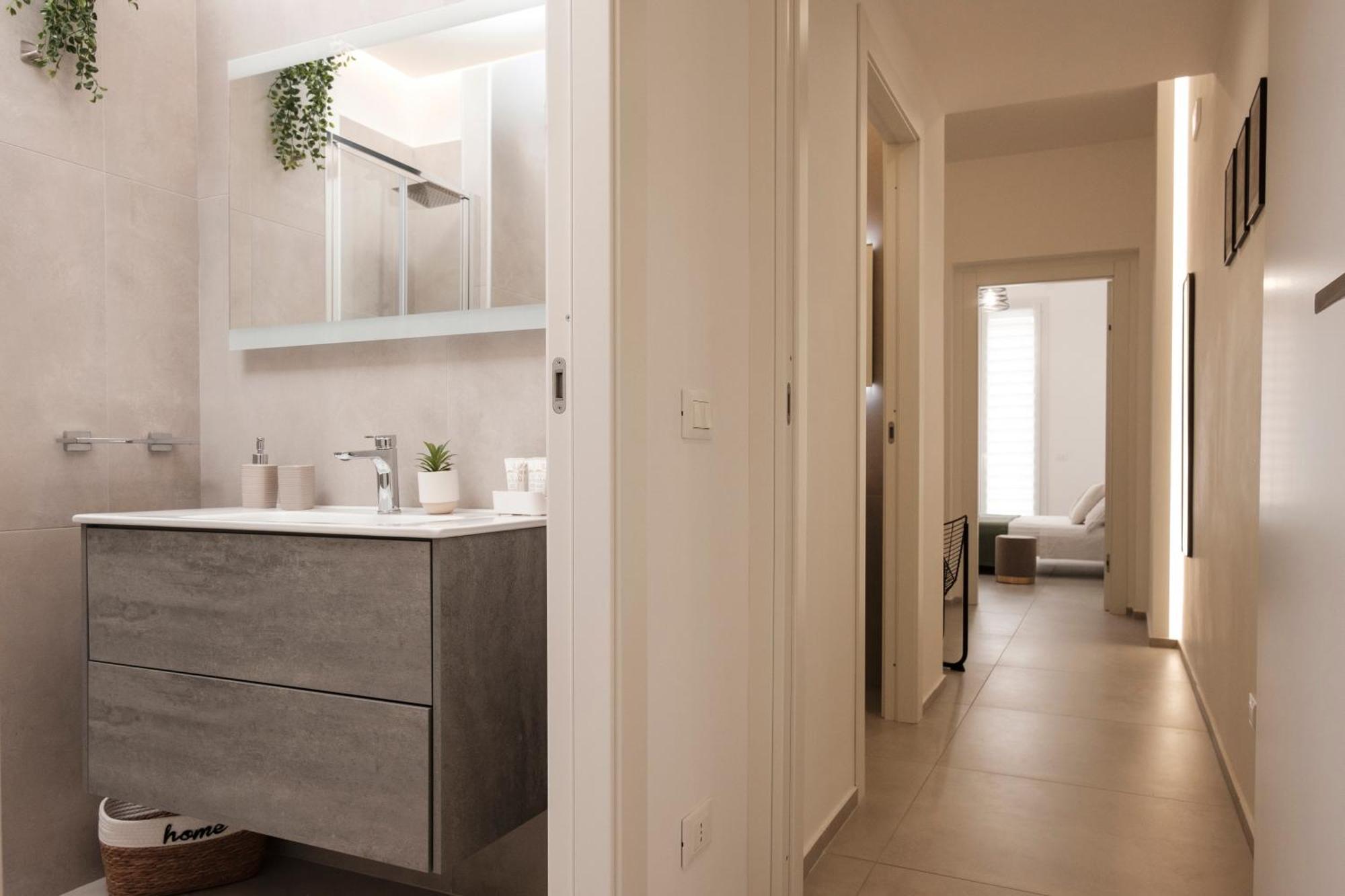 Pepoli Deluxe - Exclusive Apartment - Free Parking Trapani Eksteriør billede